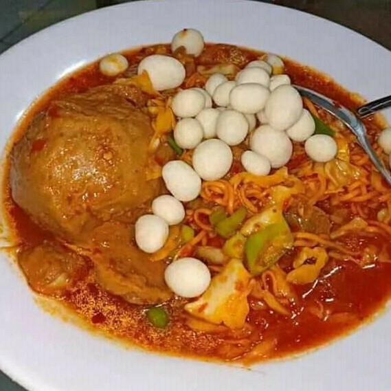 Seblak Mie Baso Jumbo