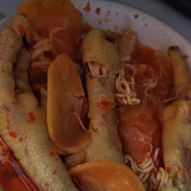 Seblak Sayap Ceker Sosis