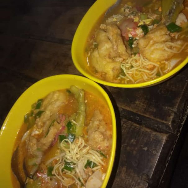 Seblak Sayur Dengkul Sosis