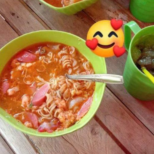 Seblak Sayur Sosis