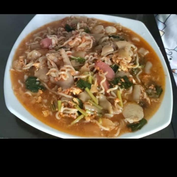 Seblak Spesial 