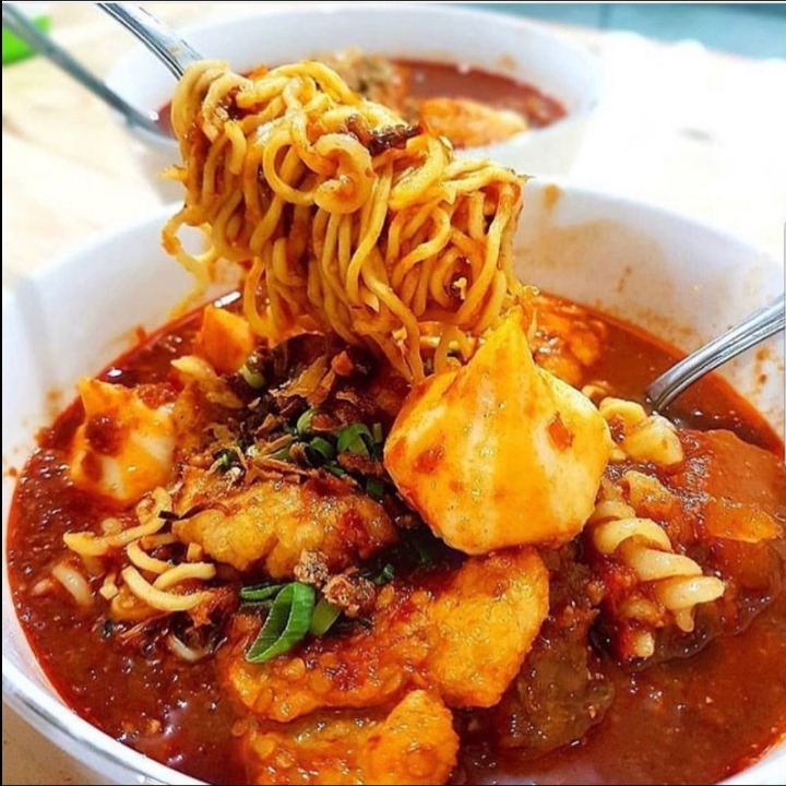 Seblak TOMYAM