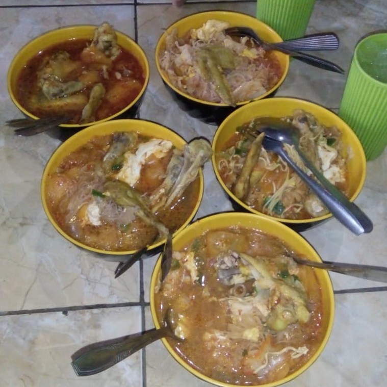 Seblak Telur Sayap Sayur Bakso