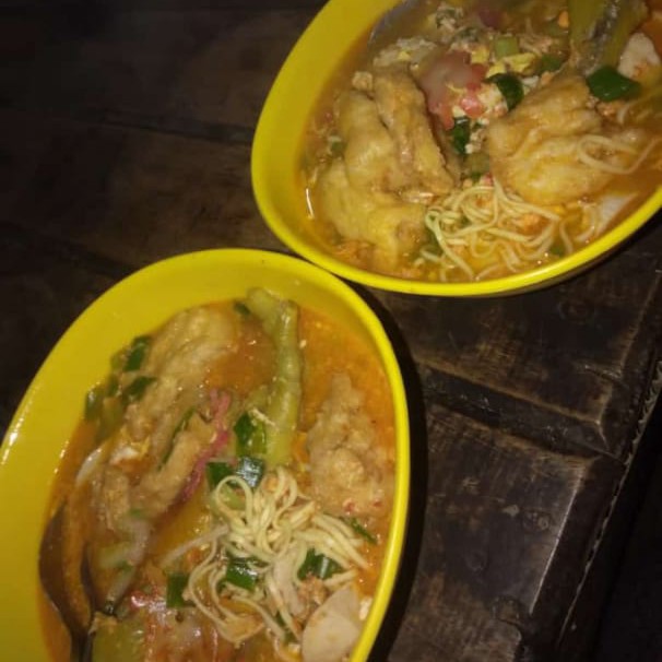 Seblak Telur Sayap Sayur Sosis
