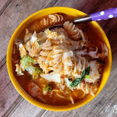 Seblak Telur Sayur Bakso