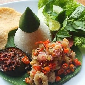 Sego Sambel Bawang Ayam Pedas