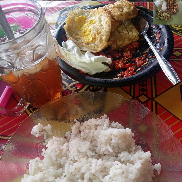 Sego Sambel Bawang Telor