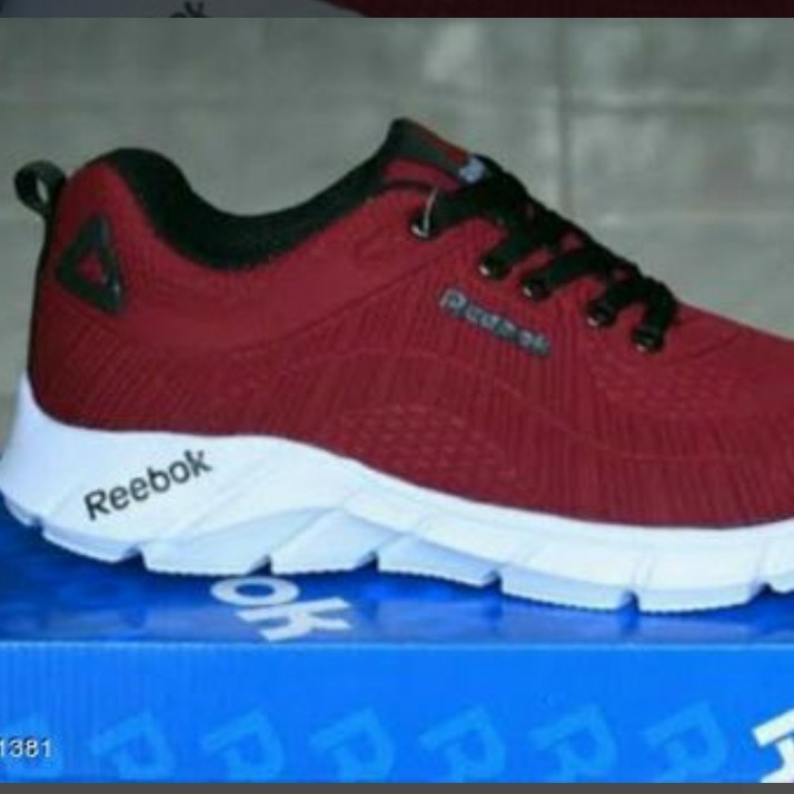 Sepatu  joging  rebook hits 2020-Maroon