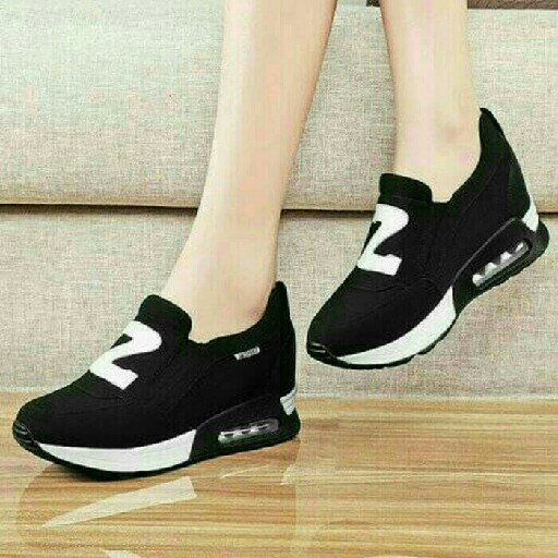 harga sepatu airmax original