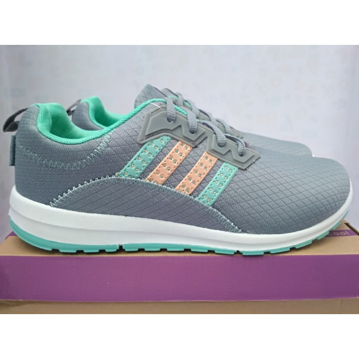 Sepatu Anak 2
