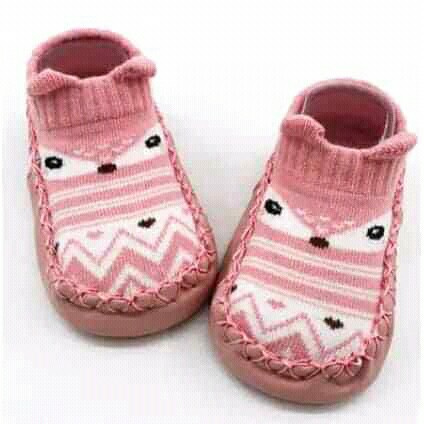 Sepatu Anak 4