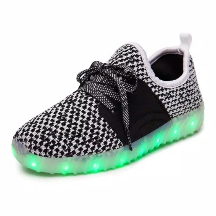 Sepatu Anak LED USB Charging Yeezy