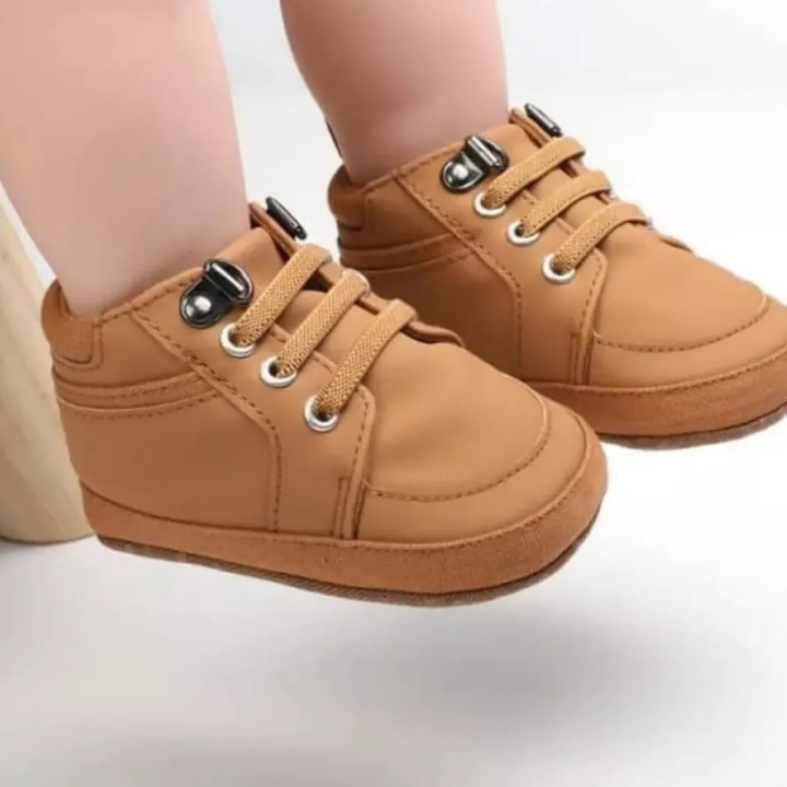 Sepatu Baby 2