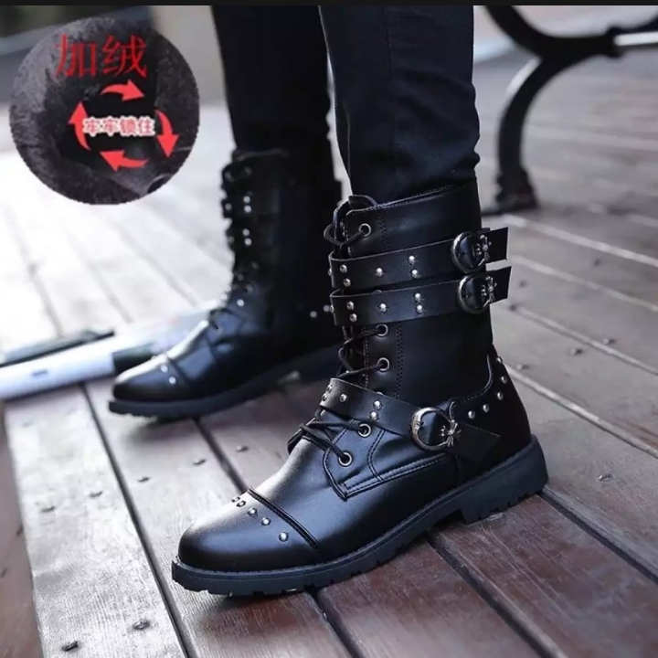 Sepatu Boot