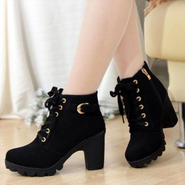 Sepatu Boots Heels Wanita Tan - Hitam