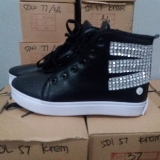 Sepatu Boots Model Korea 3