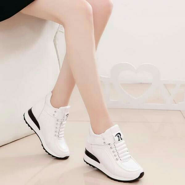Sepatu Boots R3 Putih