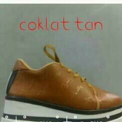 Sepatu Boots Stella Coklat 2