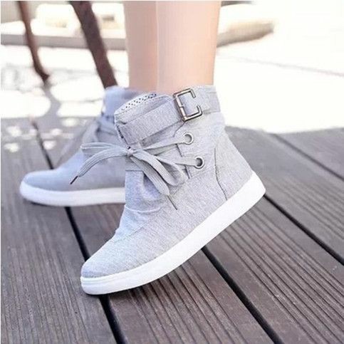 Sepatu Canvas Boots Flat lace up women