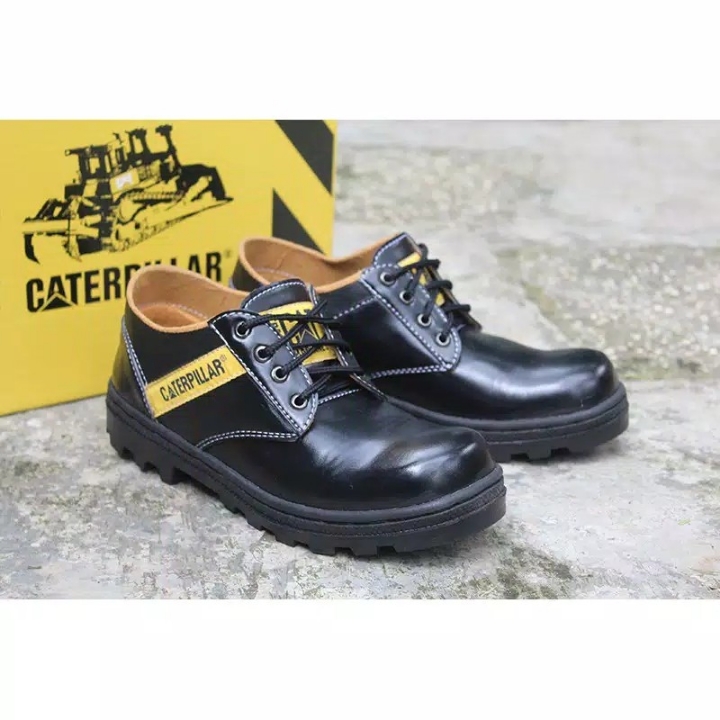 Sepatu Caterpillar Low boots Sintetis 2