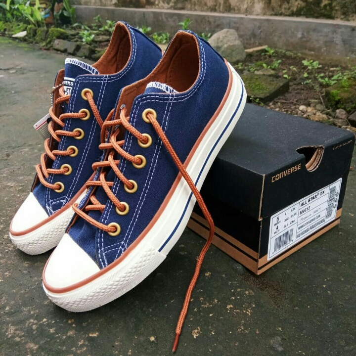 Sepatu Converse All Star