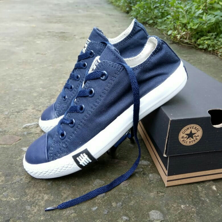Sepatu Converse All Star