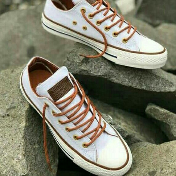 Sepatu FLAT white Tali