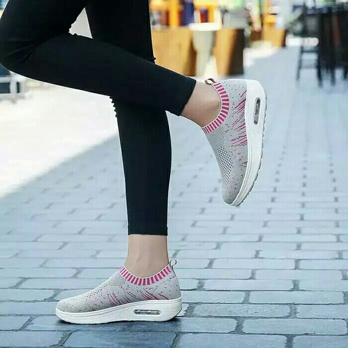 Sepatu Greta
