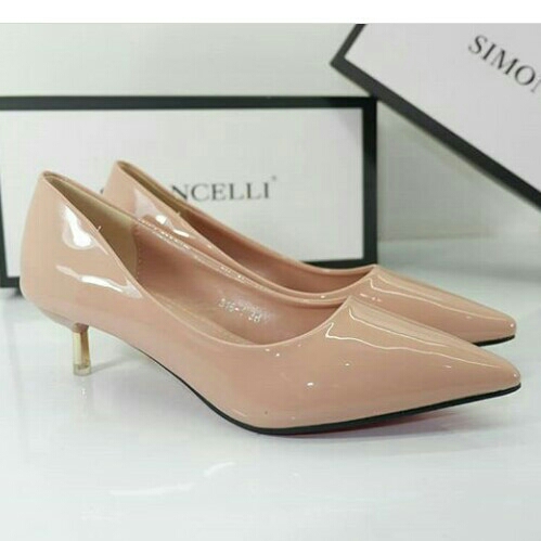 Sepatu Import
