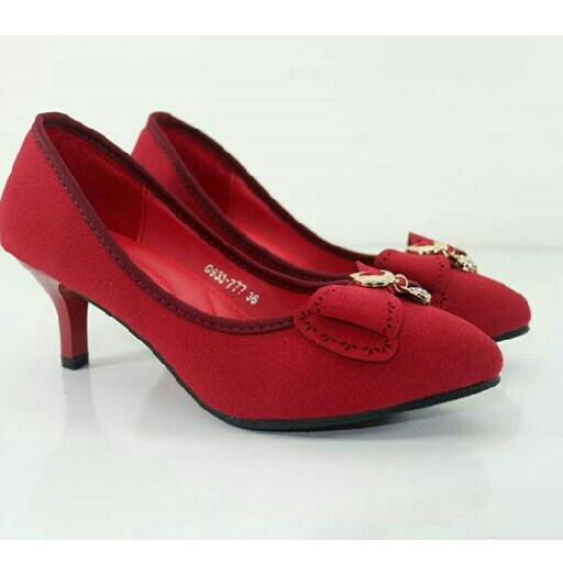 Sepatu Import