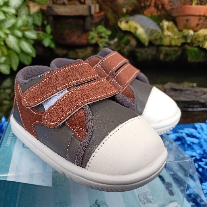 Sepatu Jalan Baby Boy 