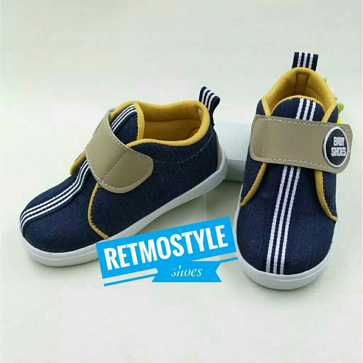 Sepatu Jeans Velcro 