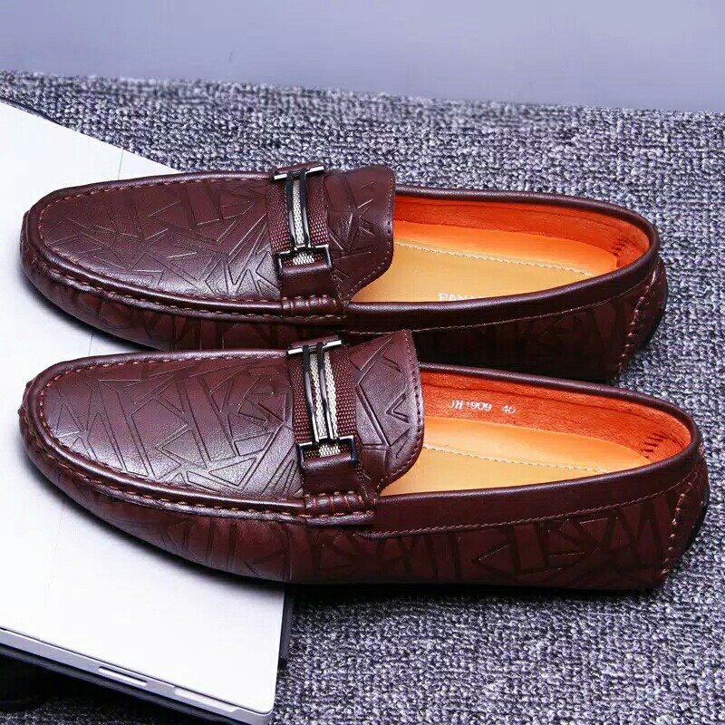 Sepatu Kasual Pria  Hitam Sepatu Casual Pria Antislip 3