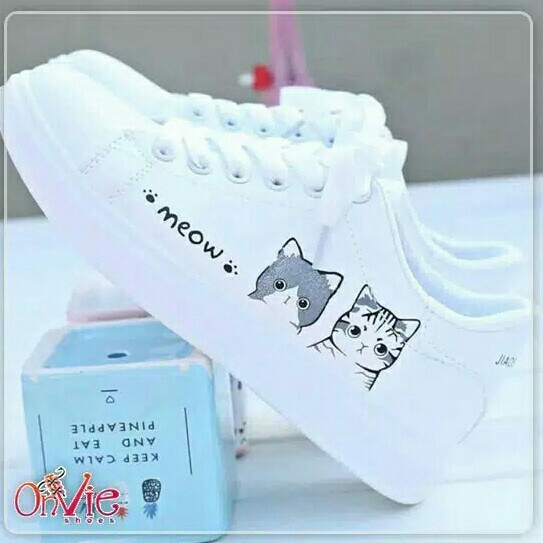 Sepatu Kets Sneakers Wanita Motif MEOW1 Onvieshoess D10 2