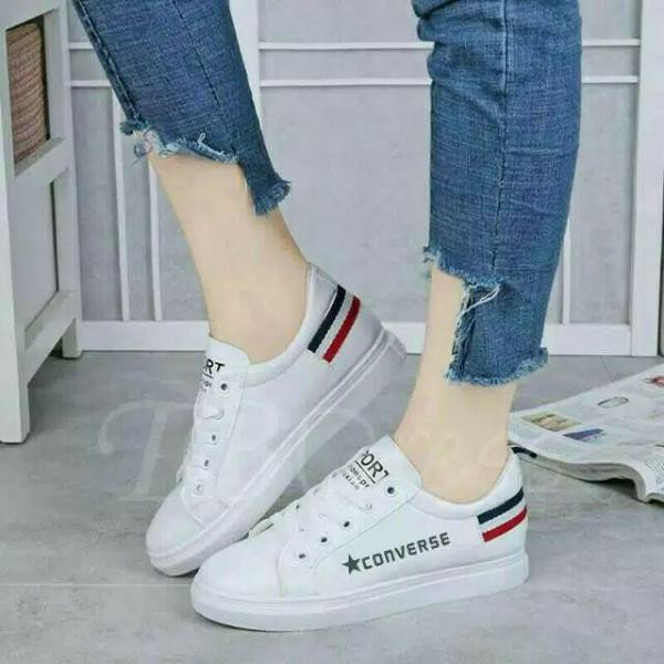 Sepatu Kets Wanita  Sepatu Sneakers Wanita CNVRS