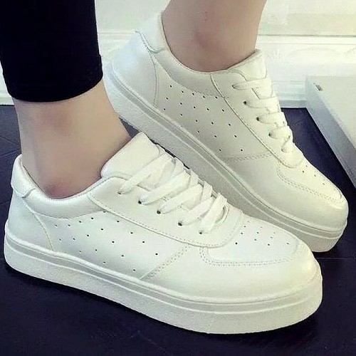 Sepatu Kets Wanita Putih Solid Replika Adidas putih