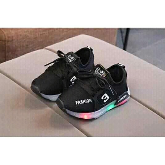 Sepatu LED 2