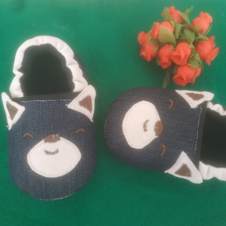 Sepatu Pre-walker Bayi 5