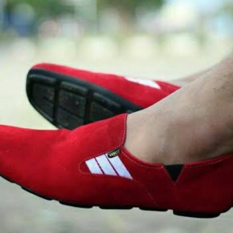 Sepatu Pria