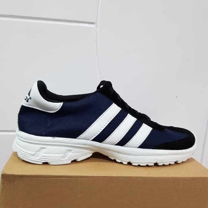 Sepatu Pria Adidas Plon 39-43 Navy