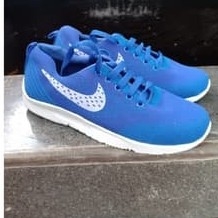 Sepatu Pria Nike Running UM09 Biru 2