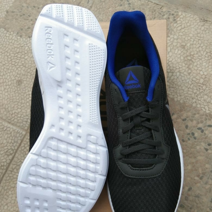 Sepatu Reebok Lite Men 3