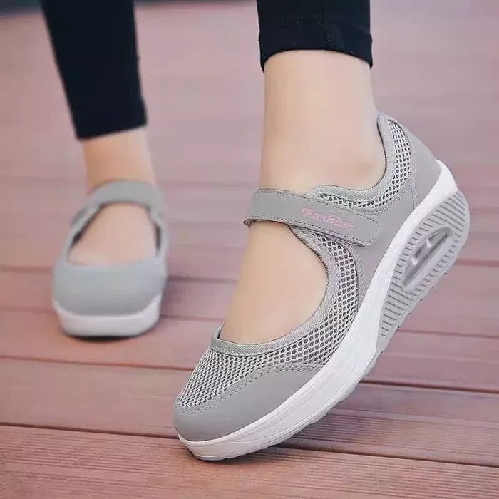 Sepatu Slip On Fashion Lorenz Grey