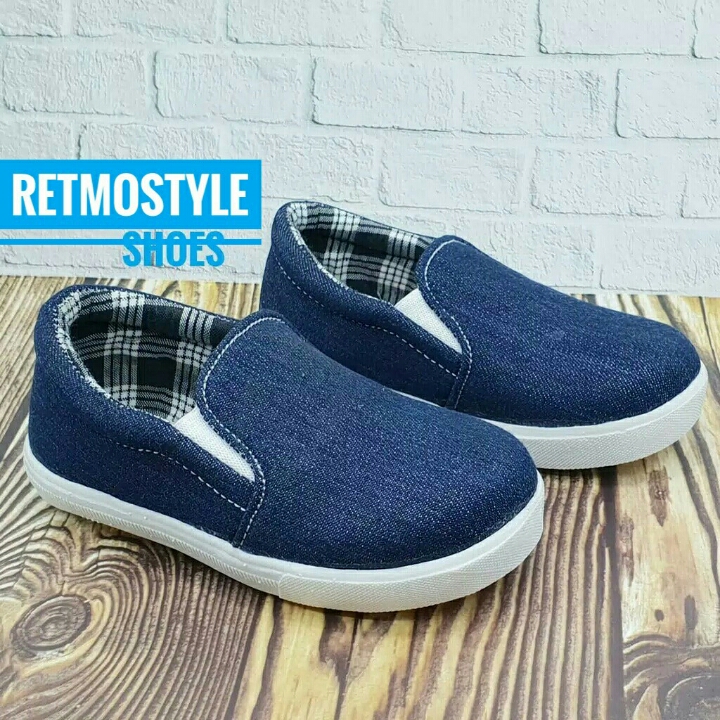 Sepatu Slip On Jeans