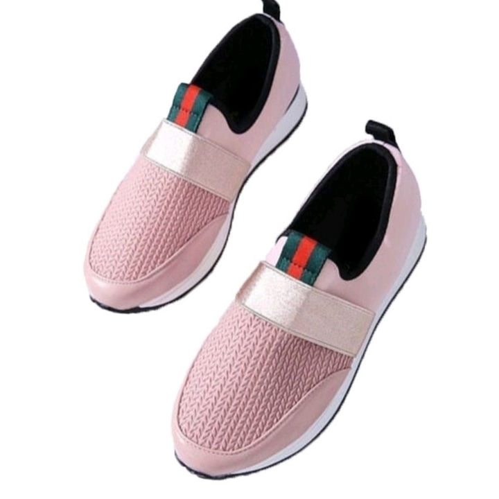 Sepatu Slip On Kobe Pita GUCCI Pink