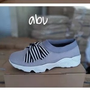 Sepatu Slip On Pita Blaster Grey 2