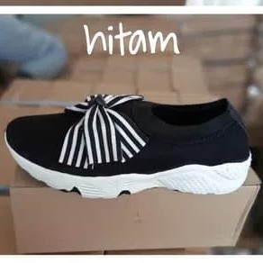 Sepatu Slip On Pita Blaster Hitam 2