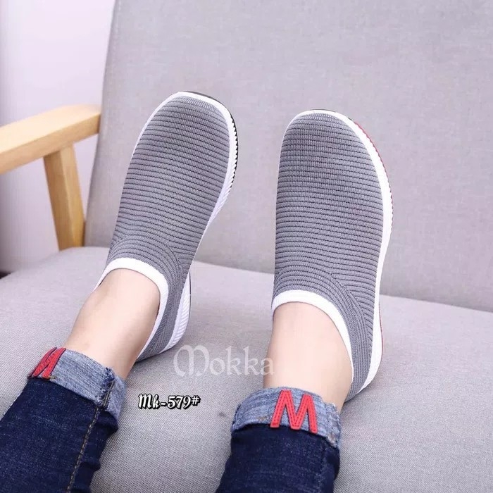 Sepatu Slip On Sport MJ55 Abu 2