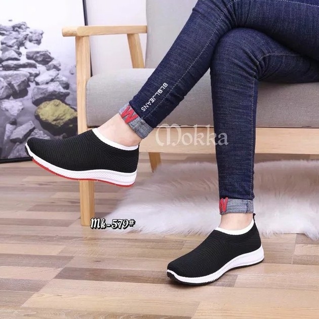 Sepatu Slip On Sport MJ55 Hitam 2