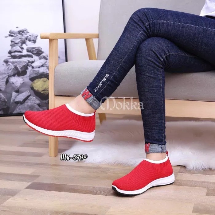 Sepatu Slip On Sport MJ55 Merah 2